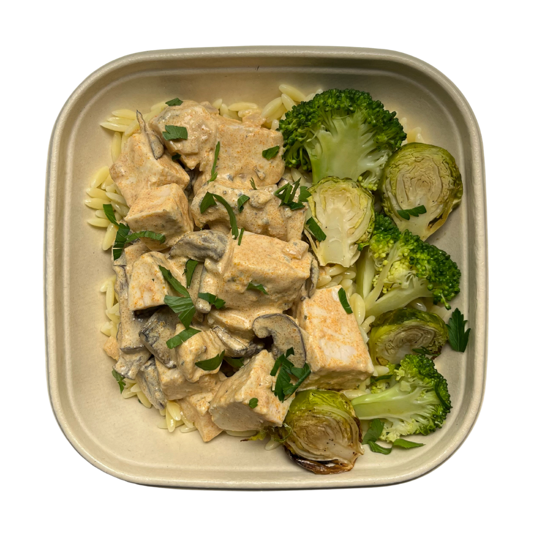 Creamy Chicken & Mushroom Stroganoff