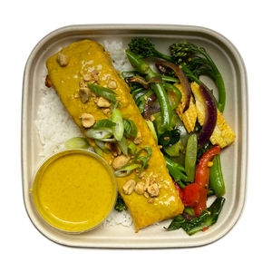 Thai Yellow Peanut Salmon
